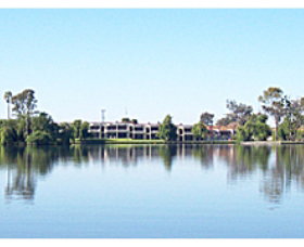Mulwala Water Ski Club - New South Wales Tourism  0
