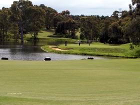 Flagstaff Hill Golf Club And Koppamurra Ridgway Restaurant - New South Wales Tourism  1