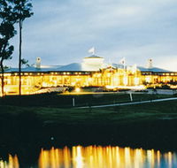 Arundel Hills Country Club - New South Wales Tourism 