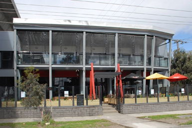 Underbridge Sports Bar & Cafe - New South Wales Tourism  0
