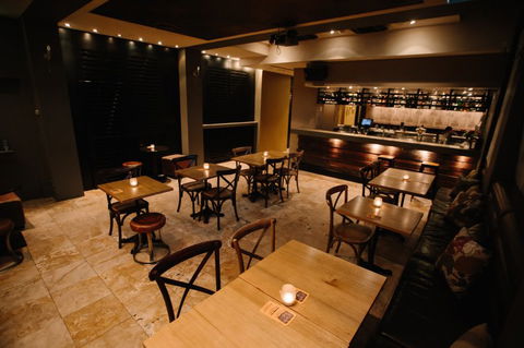 Rabbit Hole Bar And Dining - New South Wales Tourism  0