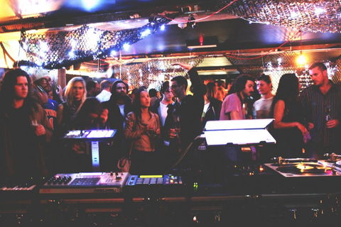 Play Bar - New South Wales Tourism  0