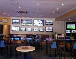 Tacking Point Tavern - New South Wales Tourism  0