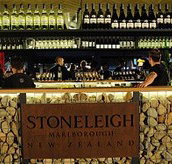 Stoneleigh Lounge - New South Wales Tourism 