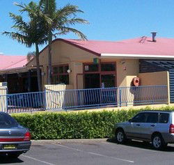 Tacking Point Tavern - New South Wales Tourism  3