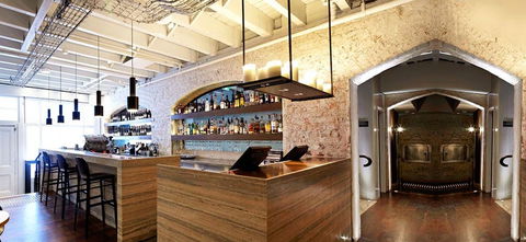 HRH Wine Bar - New South Wales Tourism  2