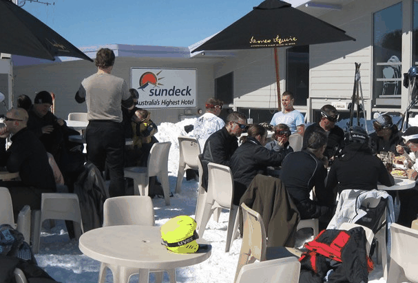 Sundeck Hotel - thumb 1