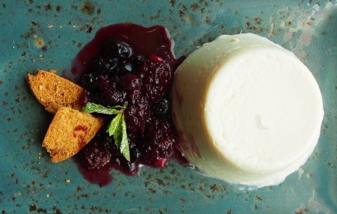 The Meat & Wine Co. Darling Harbour - New South Wales Tourism  2