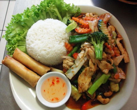 Burleigh Thai - New South Wales Tourism  1