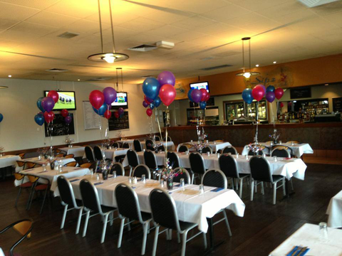 Club Hotel - New South Wales Tourism  1