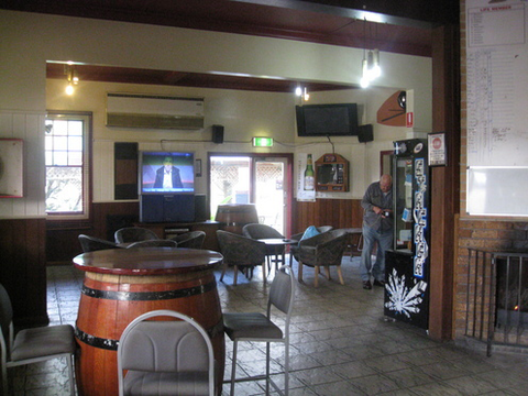 Erringhi Hotel - New South Wales Tourism  0