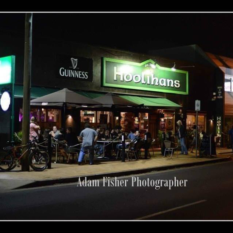 Hoolihans Irish Restaurant & Bar - New South Wales Tourism  2