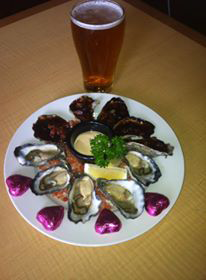 Lake Macquarie Tavern - New South Wales Tourism  1