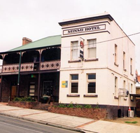 Minmi Hotel - New South Wales Tourism 