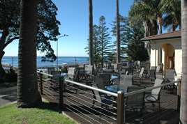 Ocean Beach Hotel - New South Wales Tourism  2