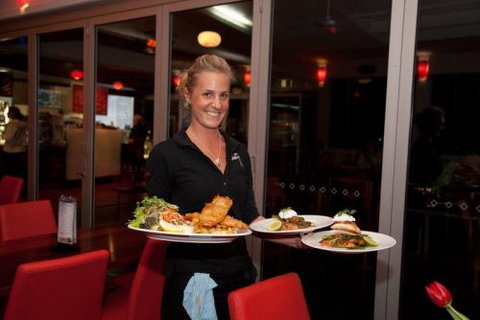 The Park Hotel Motel - New South Wales Tourism  5