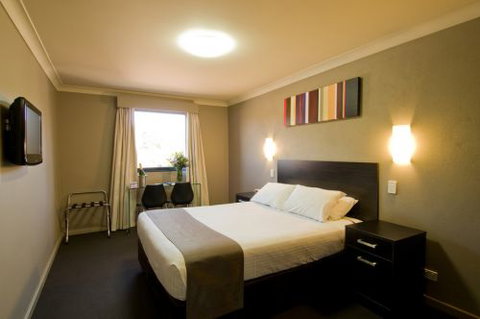 Blackbutt Inn - New South Wales Tourism  0