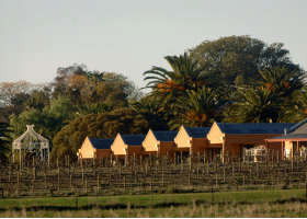 Tuileries Rutherglen Restaurant & Accommodation - New South Wales Tourism  0