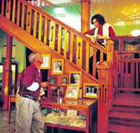 Hotel Corones - New South Wales Tourism 
