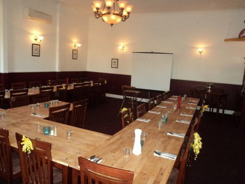 Grass Valley Tavern - New South Wales Tourism  2