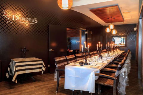 Dundee’s Restaurant On The Waterfront - New South Wales Tourism  1