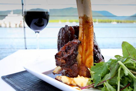 Dundee’s Restaurant On The Waterfront - New South Wales Tourism  15