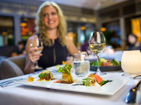 Tamarind Restaurant–Contemporary Dining - New South Wales Tourism  3