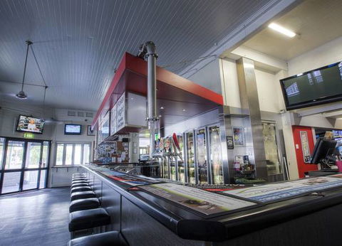 Red Beret Hotel - New South Wales Tourism  2