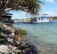 Tin Can Bay Yacht Club Bistro - New South Wales Tourism 