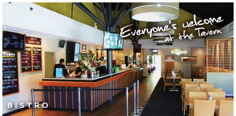 Empire Bay Tavern - New South Wales Tourism  1