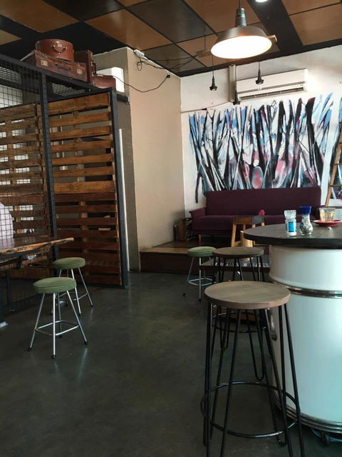 Page 27 Cafe - New South Wales Tourism  2