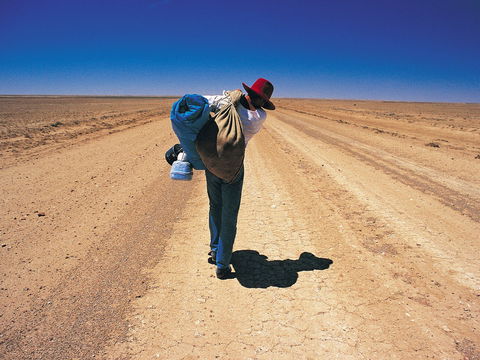 A Portrait Of Australia: Stories Through The Lens Of Australian Geographic - New South Wales Tourism  0