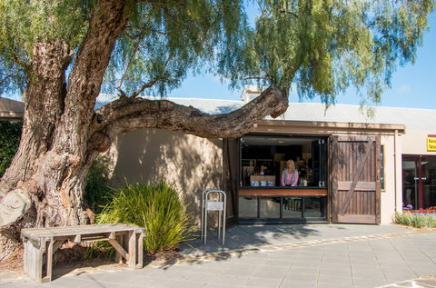 Barossa Visitor Centre Gift Voucher - New South Wales Tourism  0