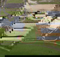 Eden Cup Race Day - New South Wales Tourism 