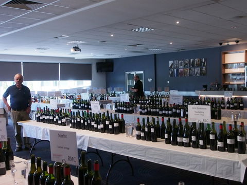 Eltham And District Wine Guild Annual Wine Show - 51st Annual Show - New South Wales Tourism  0
