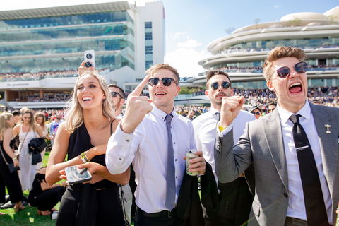 Melbourne Cup Carnival - New South Wales Tourism  1