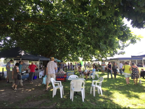 Murrumbateman Village Market - New South Wales Tourism  2