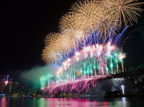 New Years Eve Cruise Sydney Harbour With Vagabond Cruises - New South Wales Tourism  0