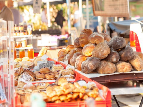 Nundah Farmers Market - New South Wales Tourism  1
