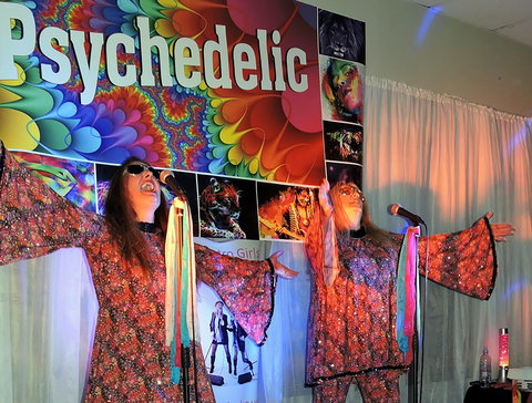 Psychedelic 70s Show The Retro Girls - New South Wales Tourism  0