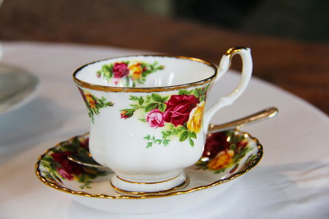 Spring High Tea - First Sitting - New South Wales Tourism  0