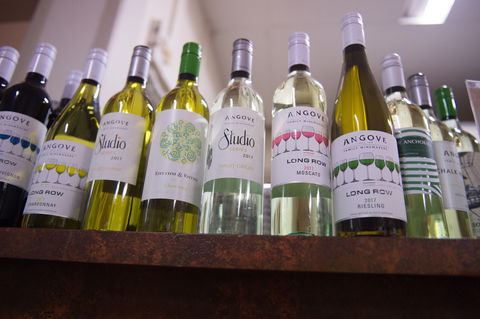 Beer And Wine O'Clock At Club Boutique Hotel Cunnamulla - New South Wales Tourism  1
