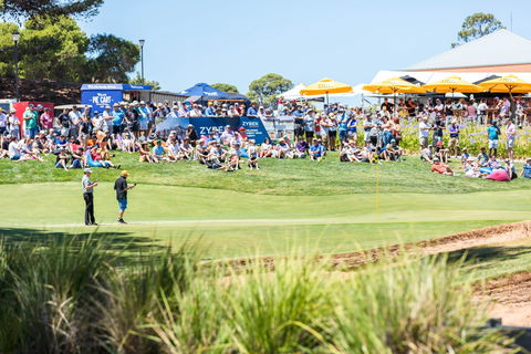 Blitz Golf Adelaide - New South Wales Tourism  0