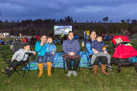 Cinema Under The Stars - New South Wales Tourism  0
