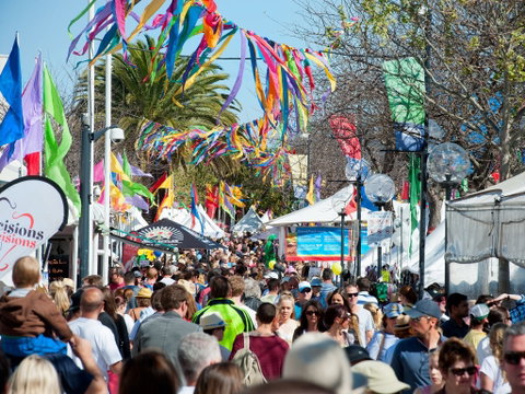 Cronulla Spring Festival - New South Wales Tourism  0