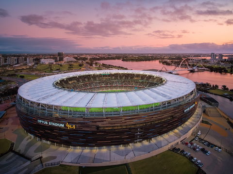 Geelong Cats V Collingwood - AFL Round 7 - New South Wales Tourism  2