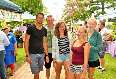 Gloucester Farmers Market - New South Wales Tourism  0