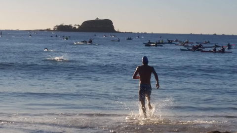 Island Charity Swim - New South Wales Tourism  1