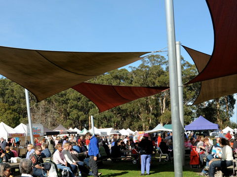 Lardner Park Market - New South Wales Tourism  2