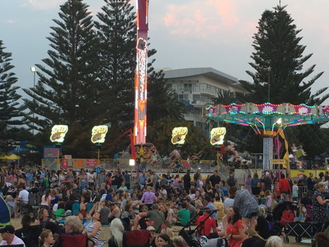 New Years Eve At The Entrance - New South Wales Tourism  0